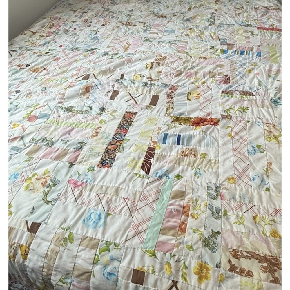 Vintage Handmade Twin Quilt Scrappy Patchwork Floral Cottage Multicolor